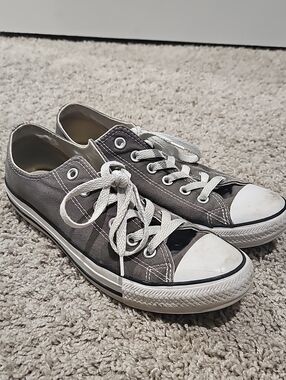 Converse Low Top Sneakers in Gray with White Accents